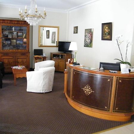 Hotel Balzac Fougères Zewnętrze zdjęcie
