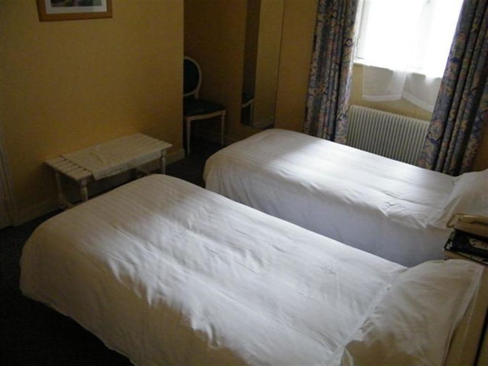 Hotel Balzac Fougères Zewnętrze zdjęcie